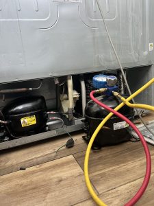 Ремонт холодильника Samsung Side-by-Side — замена инверторного компрессора